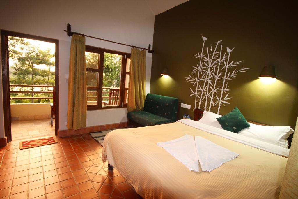River View Jungle Camp โซราฮา ภายนอก รูปภาพ